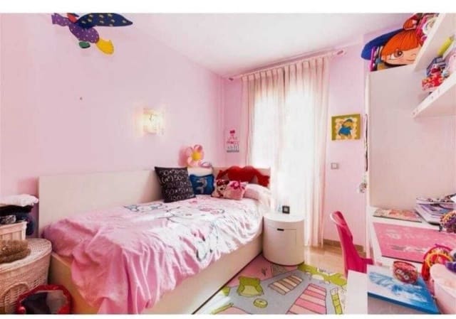 3 makuuhuone Huoneisto myytävänä paikassa Palma de Mallorca mukana uima-altaan 
autotalli - 685 000 € (Ref: 9401545)