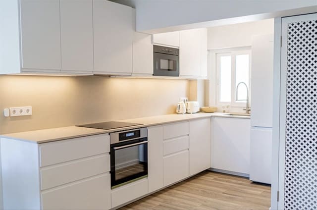 2 sovrum Lägenhet till salu i Santa Ponsa, Calvià med pool - 460 000 € (Ref: 9401550)