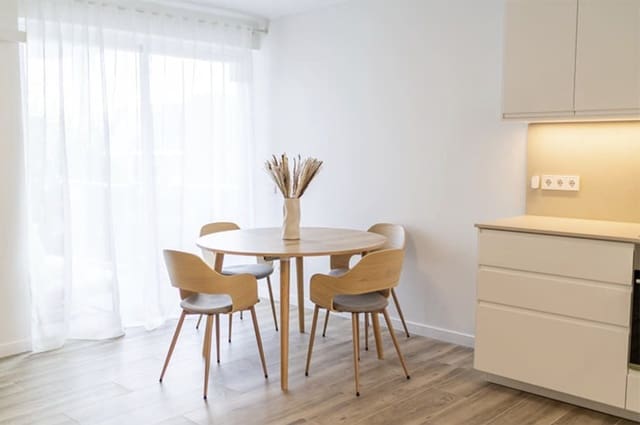 2 sovrum Lägenhet till salu i Santa Ponsa, Calvià med pool - 460 000 € (Ref: 9401550)