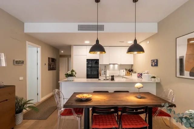 3 soverom Leilighet til salgs i Palma de Mallorca med svømmebasseng garasje - € 834 000 (Ref: 9401551)