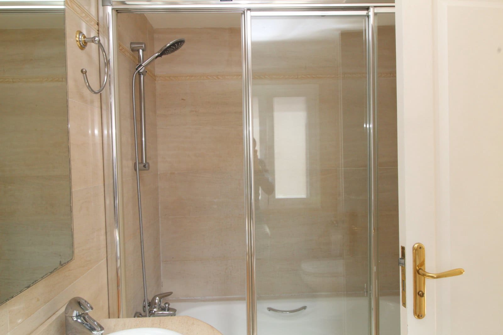 2 bedroom Apartment for sale in Palma de Mallorca with garage - € 649,000 (Ref: 9401552)