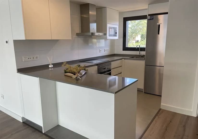 3 soveværelse Lejlighed til salg i Santa Ponsa med swimmingpool garage - € 749.000 (Ref: 9401553)