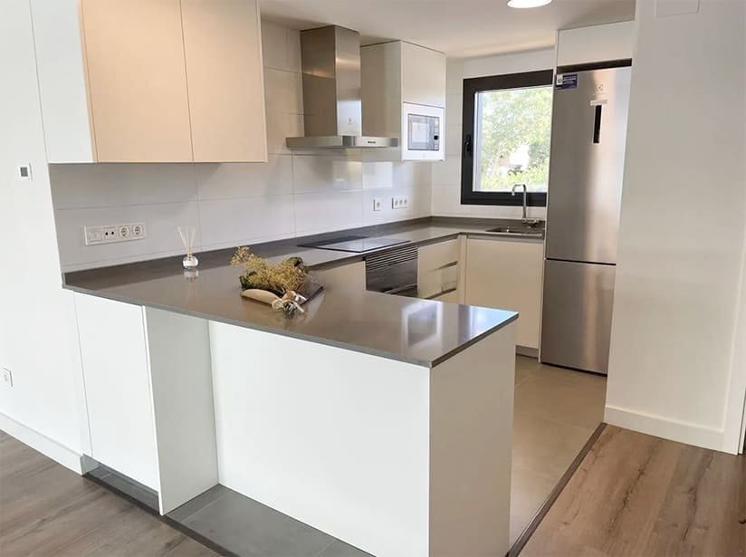 3 soveværelse Lejlighed til salg i Santa Ponsa med swimmingpool garage - € 749.000 (Ref: 9401553)