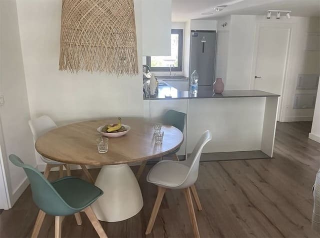 3 soveværelse Lejlighed til salg i Santa Ponsa, Calvià med swimmingpool garage - € 749.000 (Ref: 9401553)