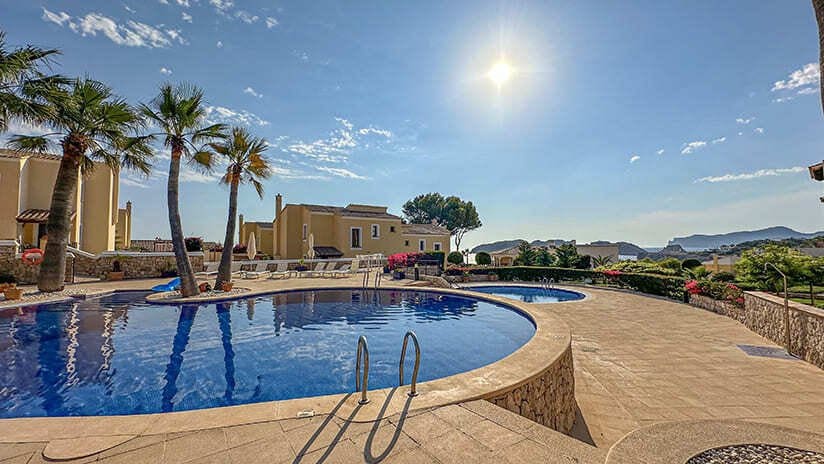 2 soveværelse Lejlighed til salg i Santa Ponsa med swimmingpool garage - € 795.000 (Ref: 9401554)