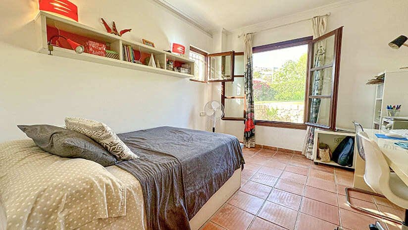 2 soveværelse Lejlighed til salg i Santa Ponsa med swimmingpool garage - € 795.000 (Ref: 9401554)