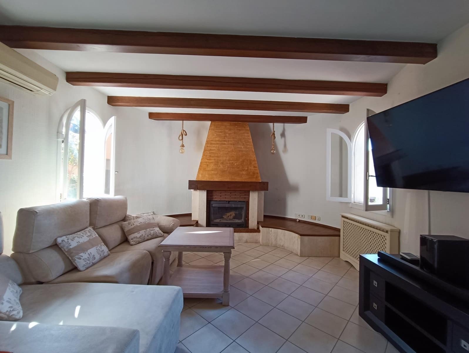 2 soveværelse Villa til salg i Costa de la Calma - € 950.000 (Ref: 9401559)