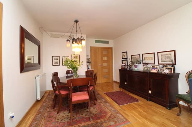 4 makuuhuone Huoneisto myytävänä paikassa Palma de Mallorca mukana uima-altaan 
autotalli - 950 000 € (Ref: 9401561)