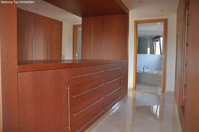 4 sypialnia Willa na sprzedaż w Sol de Mallorca, Calvià z basenem garażem - 2 550 000 € (Ref: 9401568)