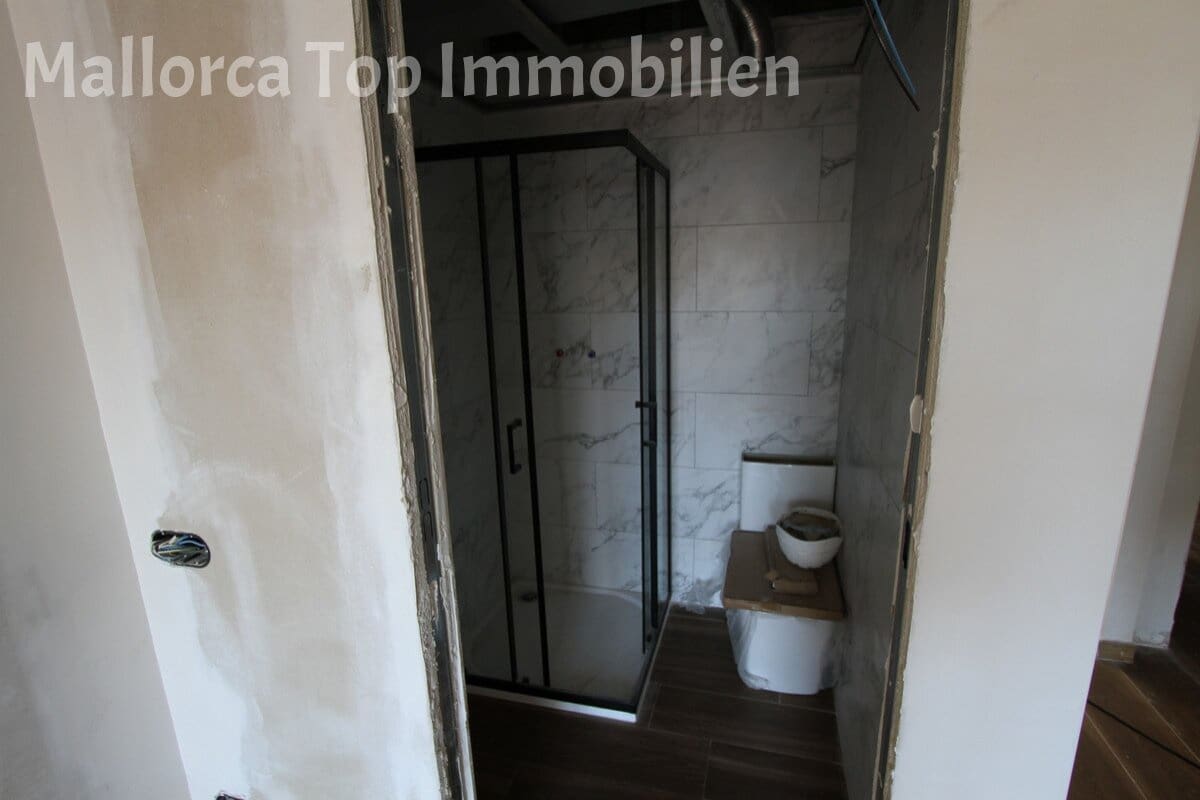 Yritys myytävänä paikassa S'Illot - 1 400 000 € (Ref: 9401569)