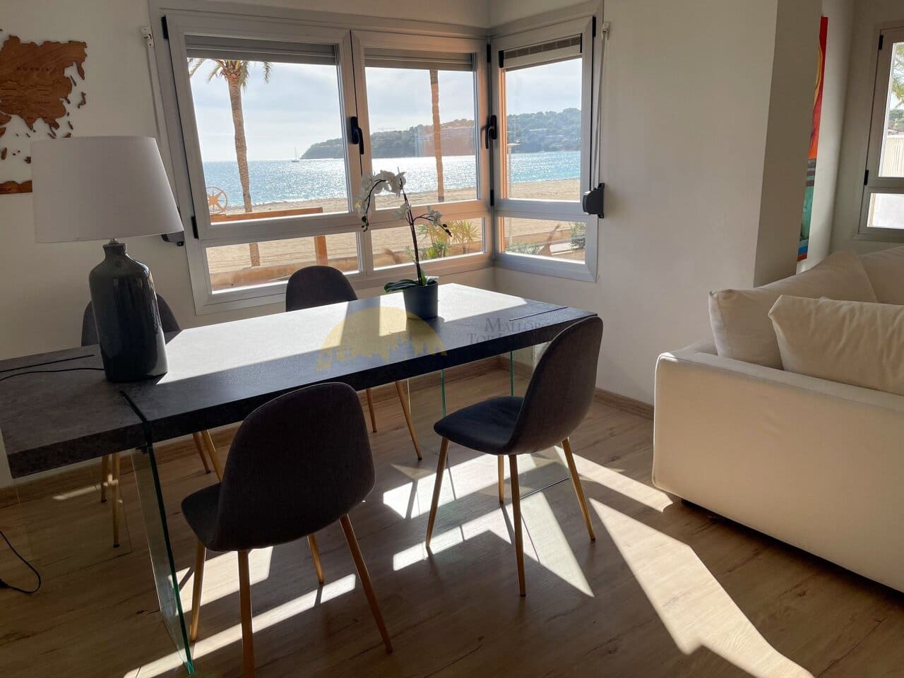 3 slaapkamer Strandappartement te koop in Magalluf met garage - € 725.000 (Ref: 9401574)