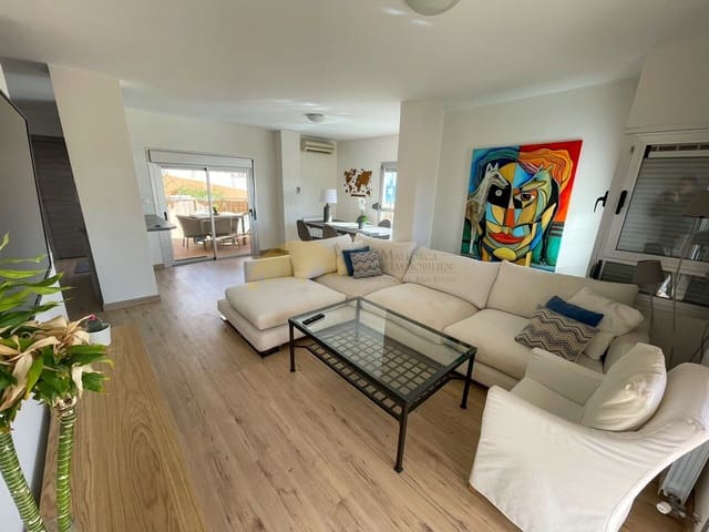 3 slaapkamer Strandappartement te koop in Magalluf, Calvià met garage - € 725.000 (Ref: 9401574)