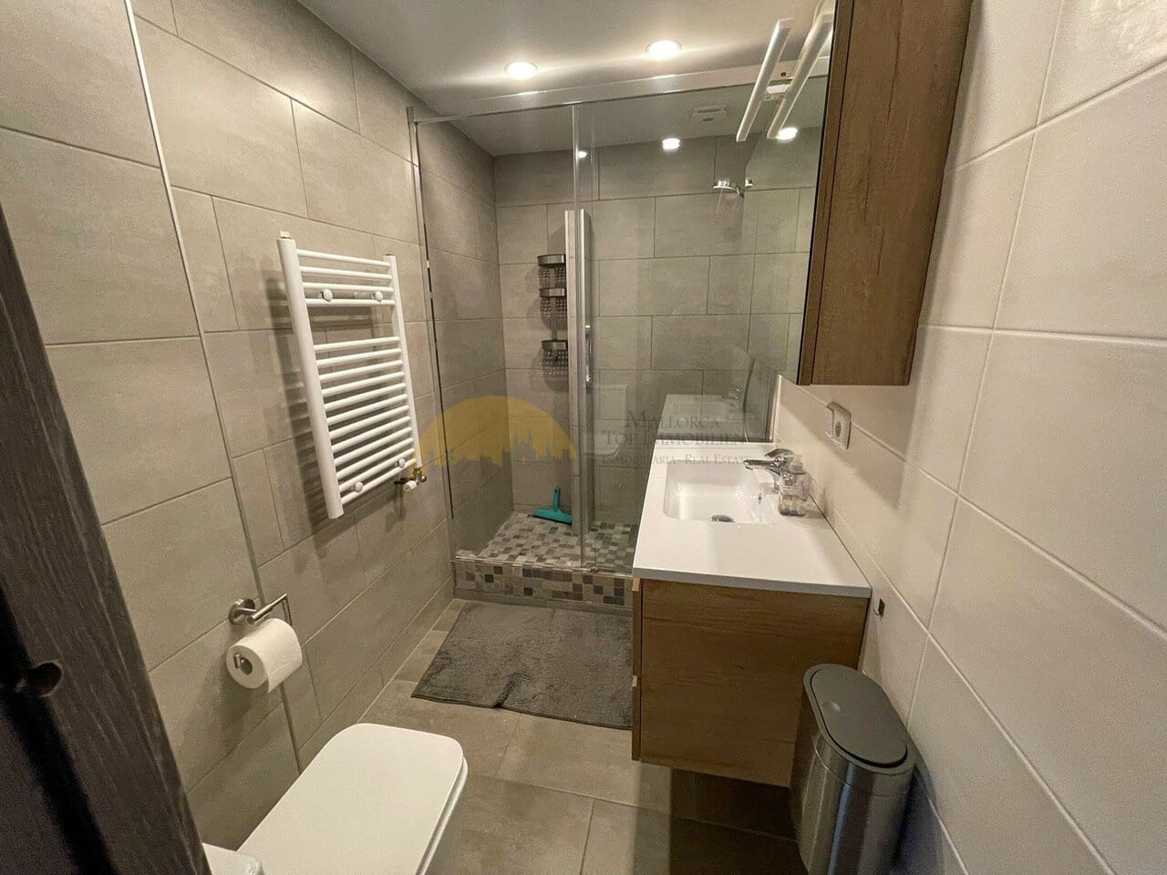 3 slaapkamer Strandappartement te koop in Magalluf met garage - € 725.000 (Ref: 9401574)