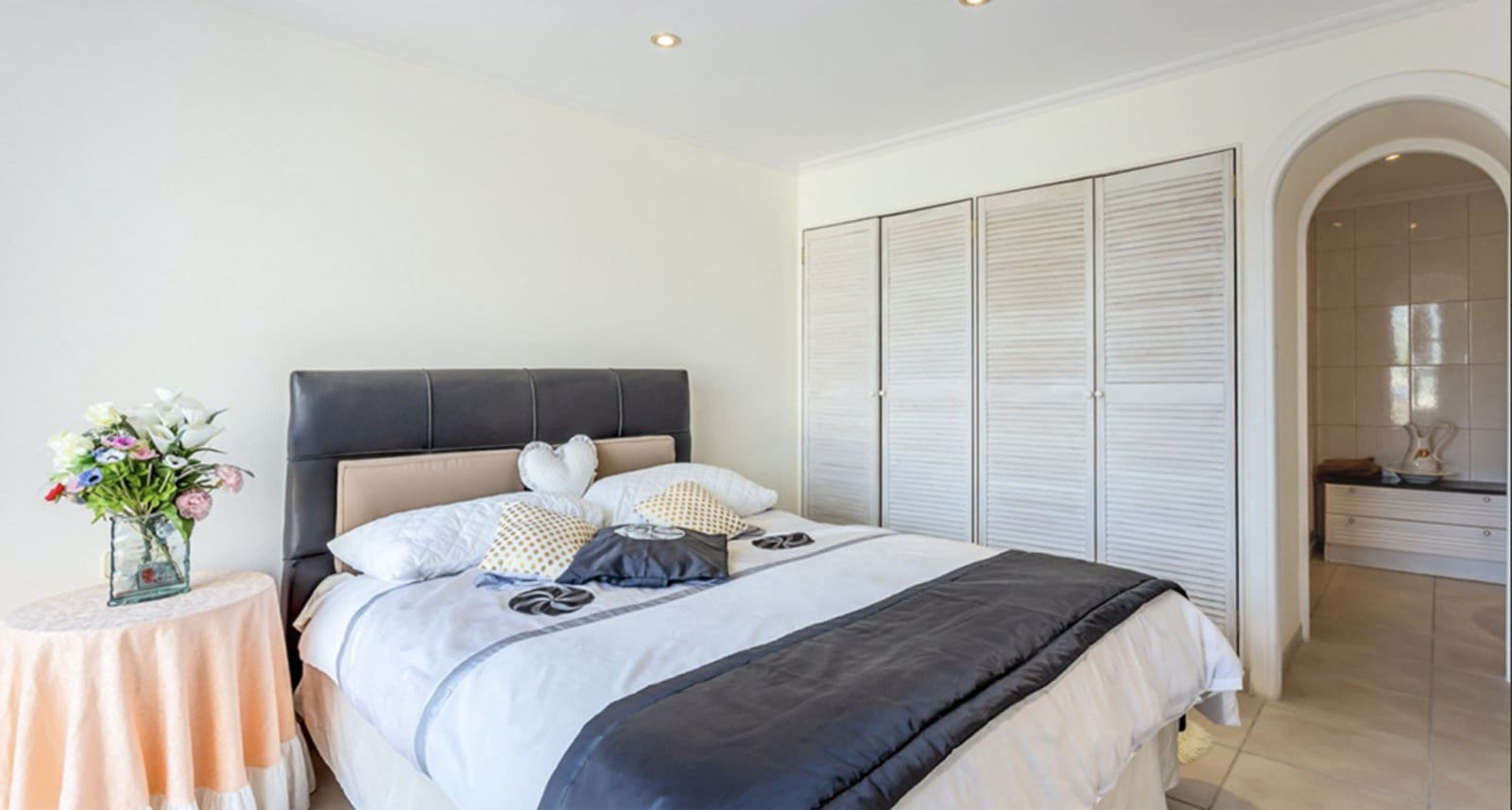 2 makuuhuone Ranta-asunto myytävänä paikassa Magalluf - 798 000 € (Ref: 9401575)