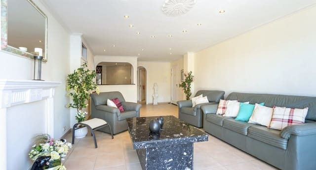 2 makuuhuone Ranta-asunto myytävänä paikassa Magalluf, Calvià - 798 000 € (Ref: 9401575)