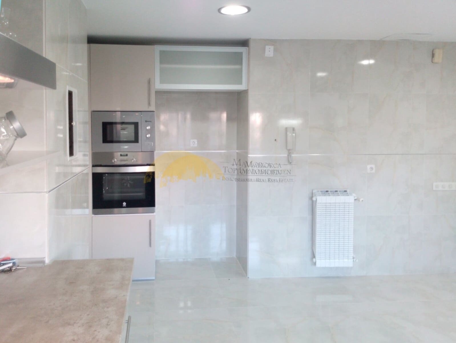 4 bedroom Apartment for sale in Portixol with garage - € 1,417,500 (Ref: 9401576)