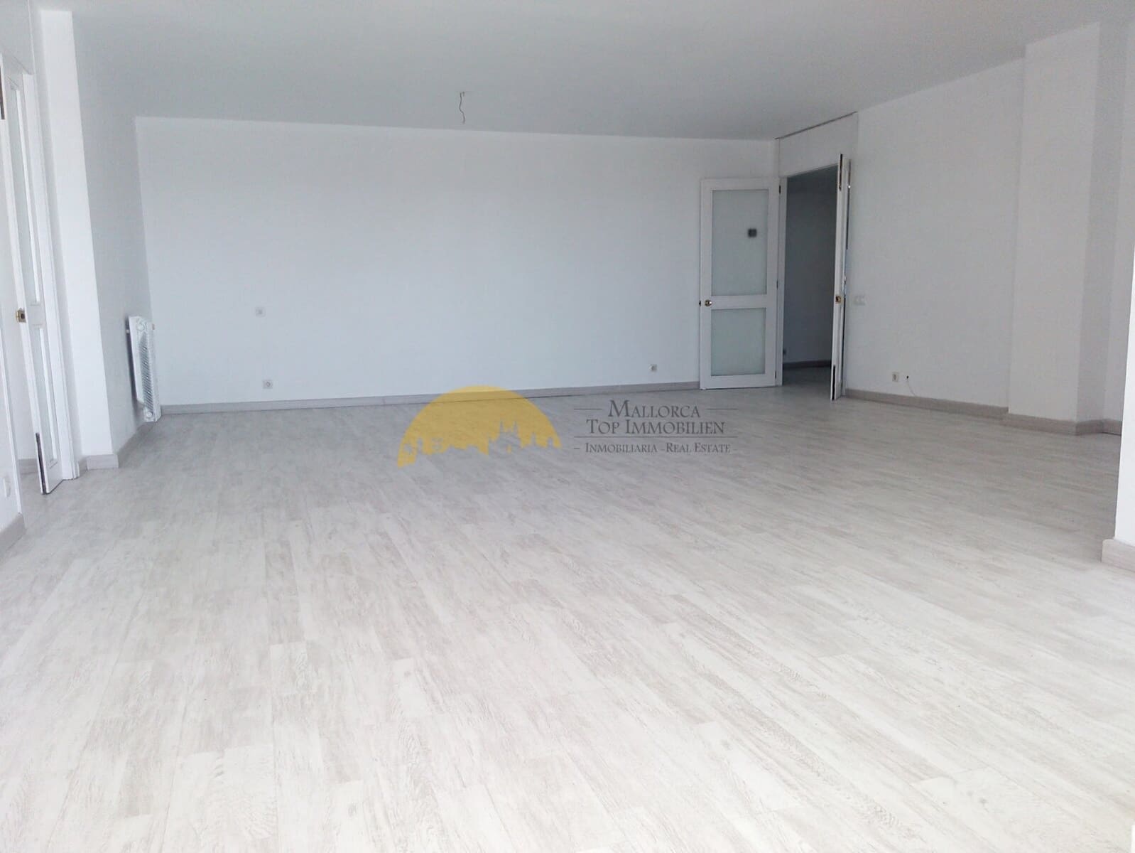 4 bedroom Apartment for sale in Portixol with garage - € 1,417,500 (Ref: 9401576)