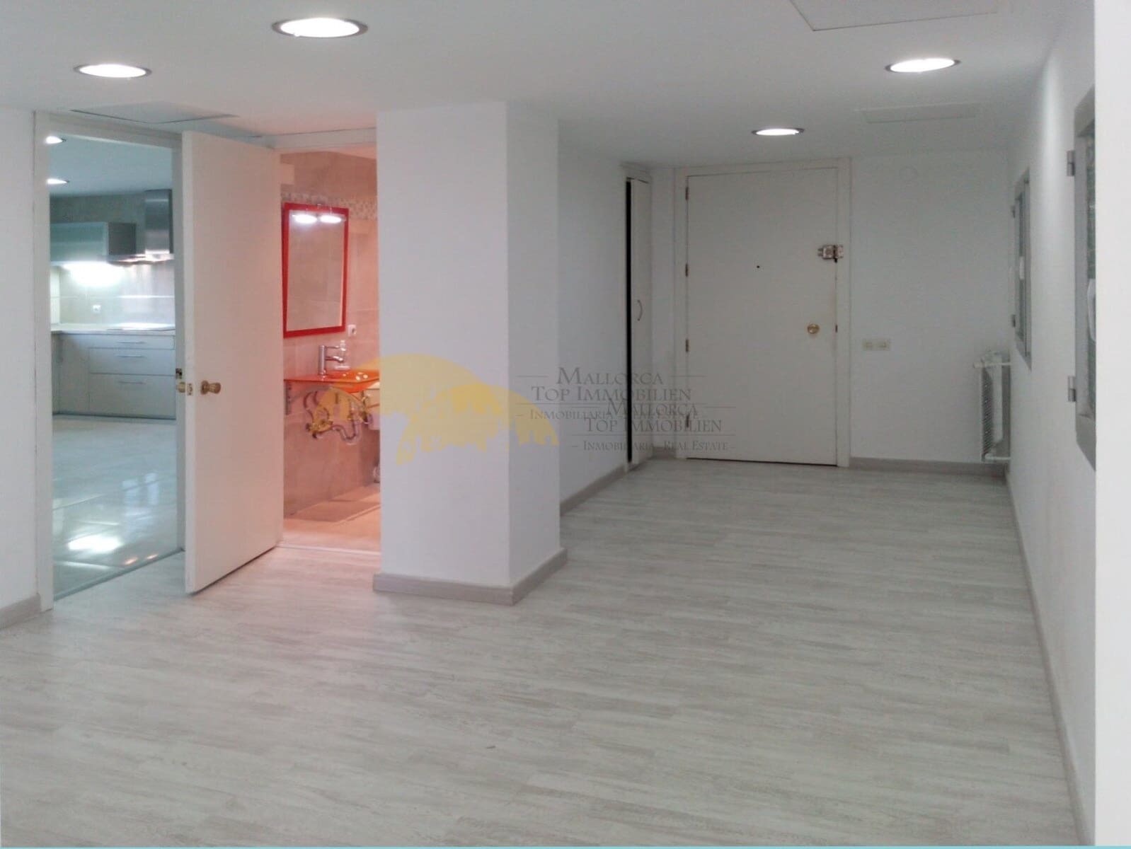 4 bedroom Apartment for sale in Portixol with garage - € 1,417,500 (Ref: 9401576)
