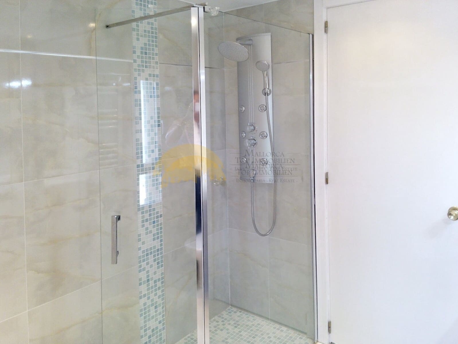 4 bedroom Apartment for sale in Portixol with garage - € 1,417,500 (Ref: 9401576)