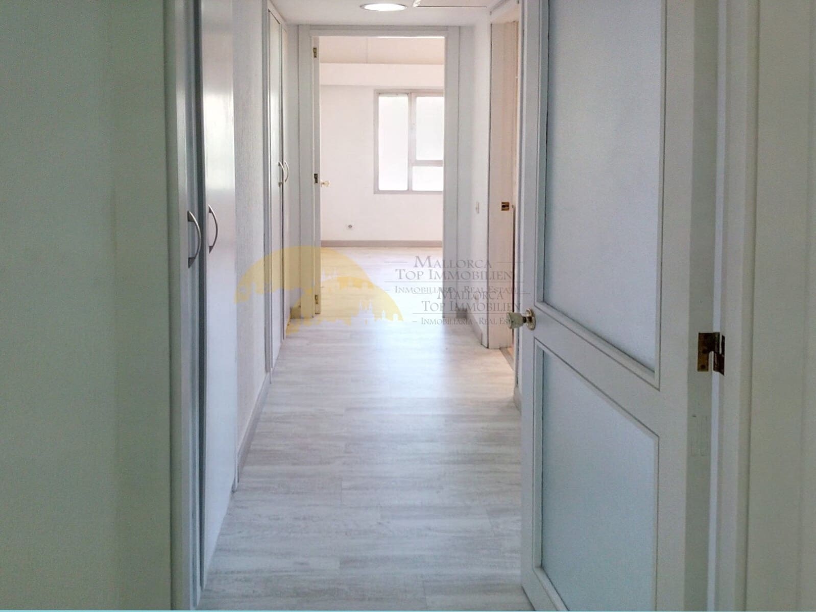 4 bedroom Apartment for sale in Portixol with garage - € 1,417,500 (Ref: 9401576)