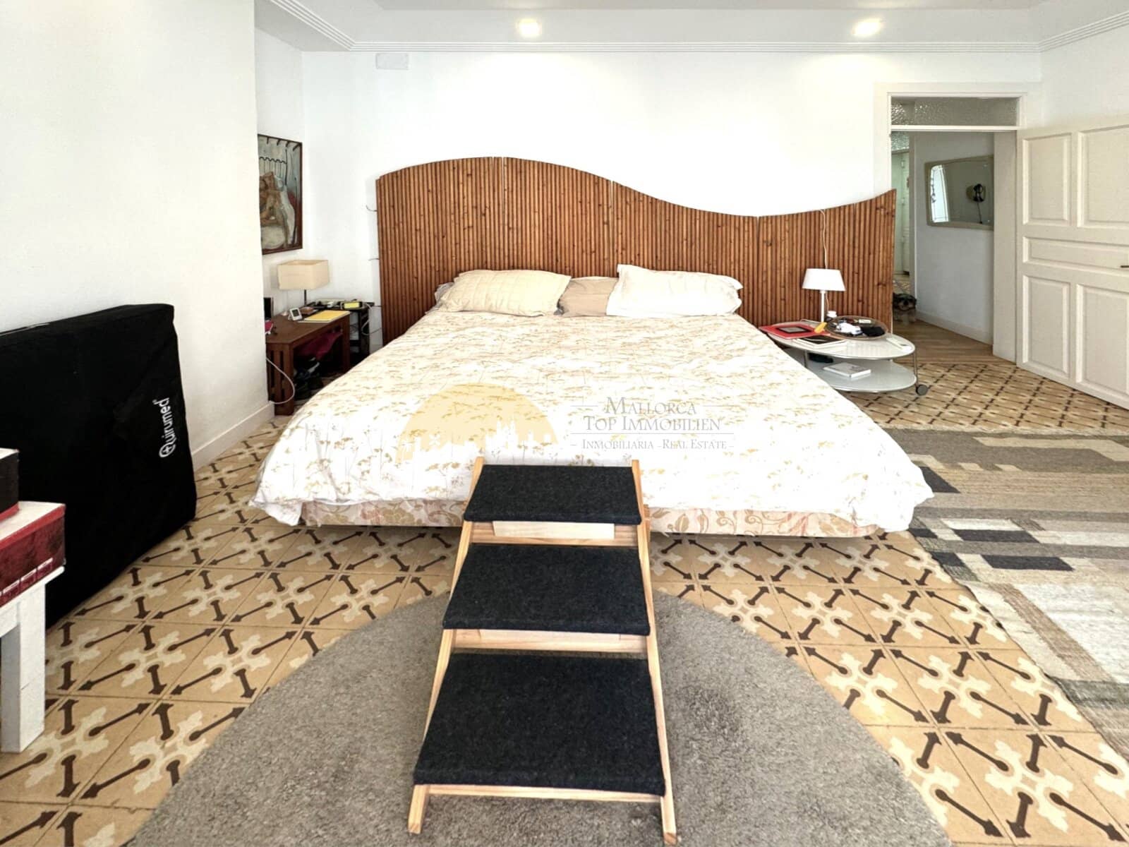 3 bedroom Apartment for sale in Palma de Mallorca - € 650,000 (Ref: 9401577)