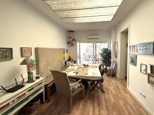 3 bedroom Apartment for sale in Pere Garau, Palma de Mallorca - € 650,000 (Ref: 9401577)