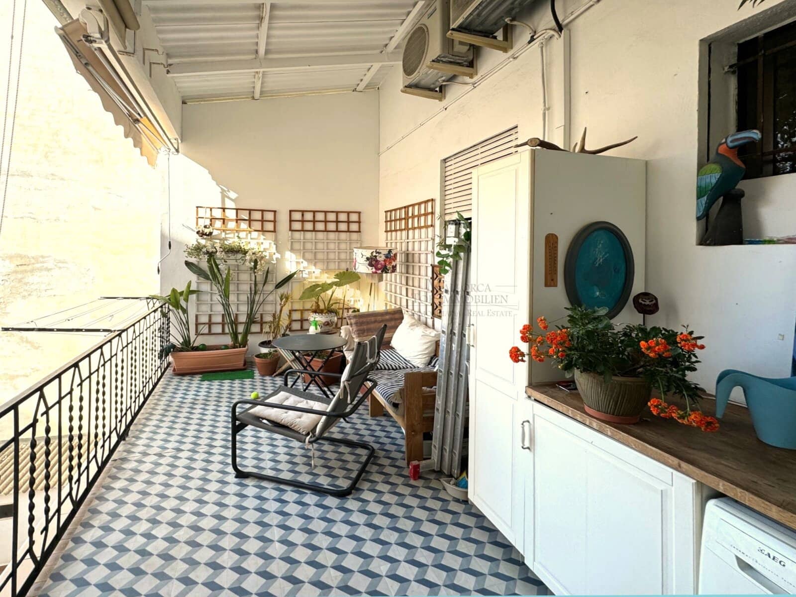 3 bedroom Apartment for sale in Palma de Mallorca - € 650,000 (Ref: 9401577)