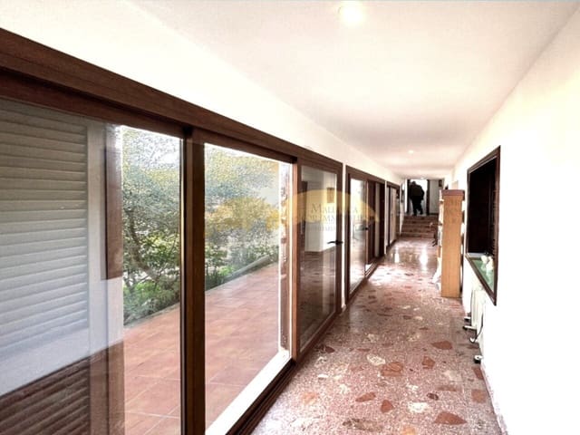 4 sovrum Villa till salu i Santa Ponsa, Calvià med garage - 1 300 000 € (Ref: 9401580)