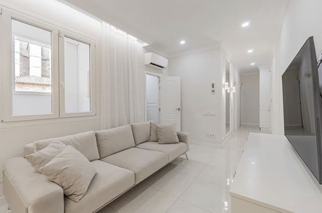 2 soveværelse Lejlighed til salg i La Calatrava, Palma de Mallorca - € 399.000 (Ref: 9401581)