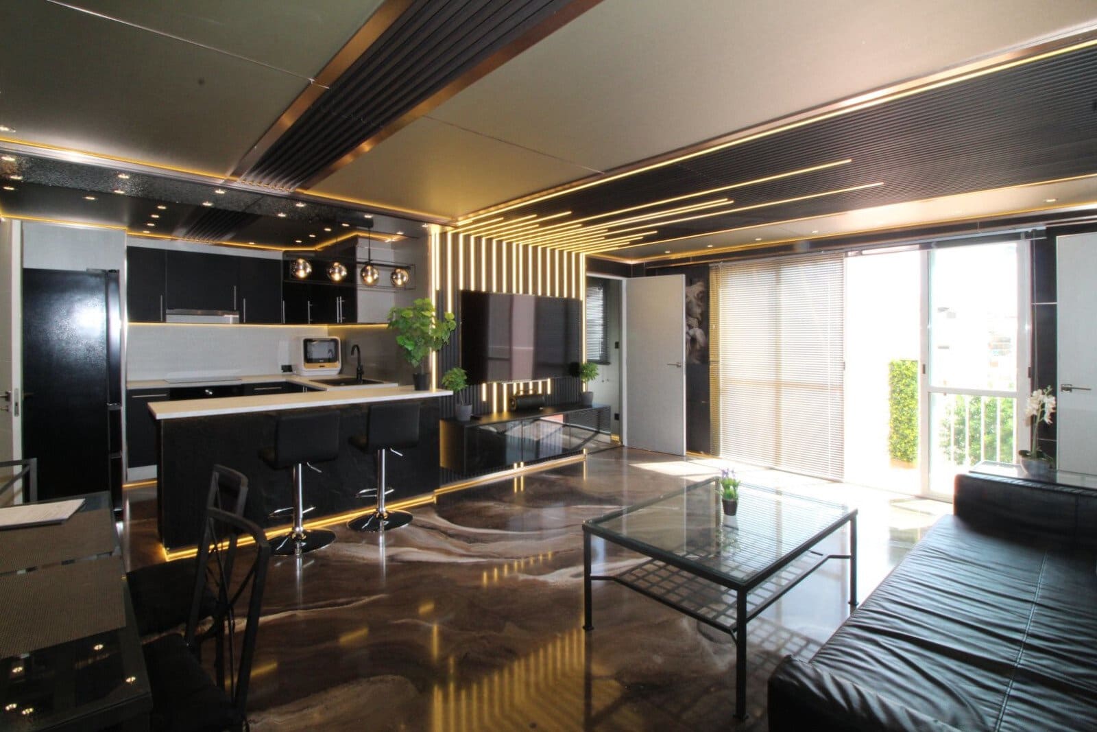 4 bedroom Apartment for sale in L'Arenal / S'Arenal - € 569,000 (Ref: 9401584)