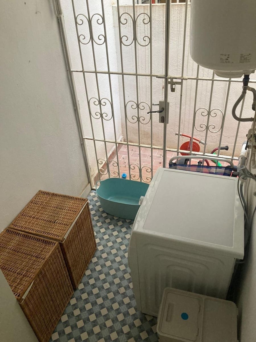 4 chambre Appartement à vendre à Coll d'en Rabassa - 393 000 € (Ref: 9401588)