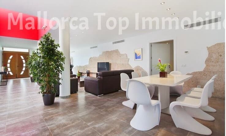 6 Zimmer Hotel zu verkaufen in Alcudia mit Pool - 5.250.000 € (Ref: 9401590)