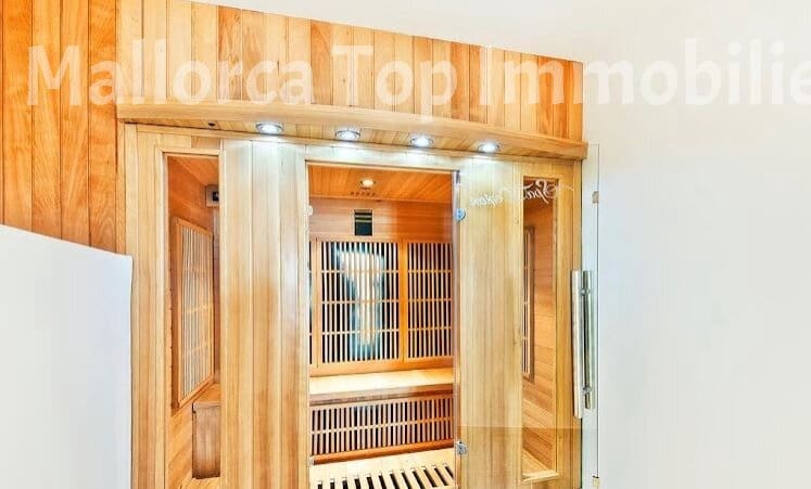 6 Zimmer Hotel zu verkaufen in Alcudia mit Pool - 5.250.000 € (Ref: 9401590)