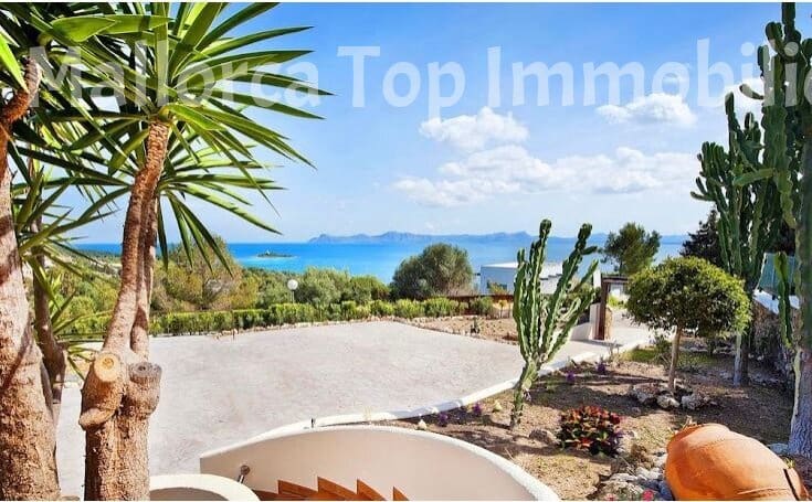 6 Zimmer Hotel zu verkaufen in Alcudia mit Pool - 5.250.000 € (Ref: 9401590)