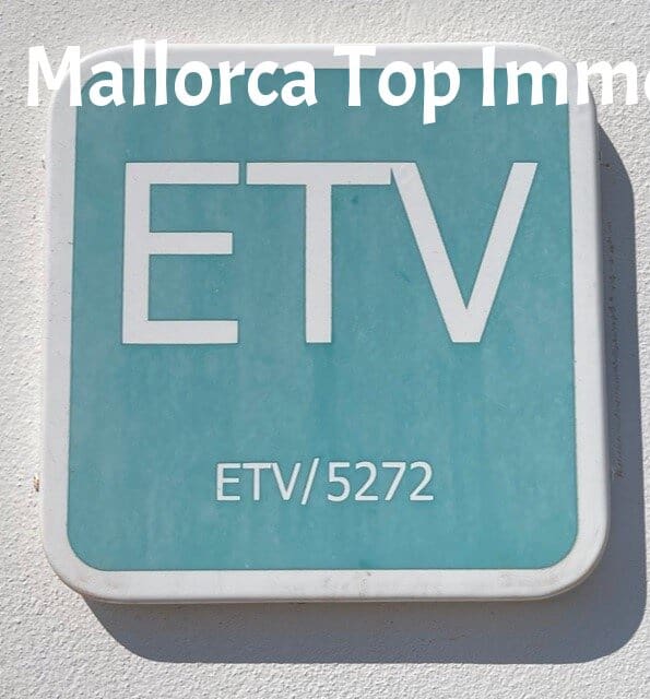 4 bedroom Villa for sale in Sa Torre (Llucmajor) with pool garage - € 1,700,000 (Ref: 9401596)