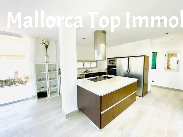 4 bedroom Villa for sale in Sa Torre (Llucmajor) with pool garage - € 1,700,000 (Ref: 9401596)