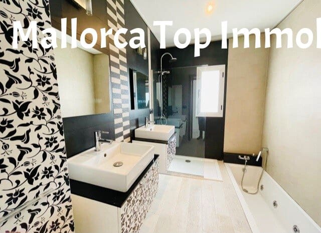 4 bedroom Villa for sale in Sa Torre (Llucmajor) with pool garage - € 1,700,000 (Ref: 9401596)