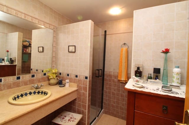 4 bedroom Apartment for sale in Palma de Mallorca with garage - € 635,000 (Ref: 9401611)