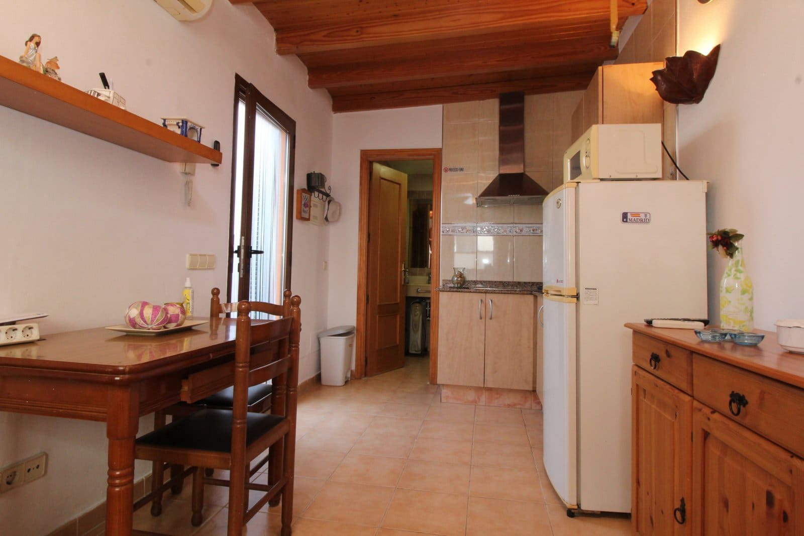 4 bedroom Apartment for sale in Palma de Mallorca with garage - € 635,000 (Ref: 9401611)
