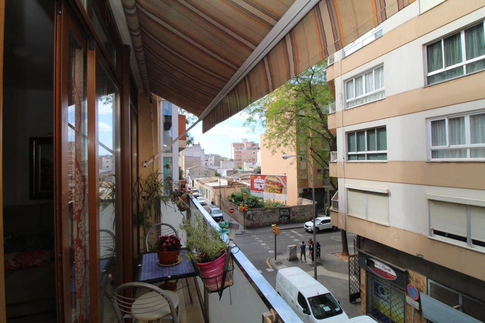 4 bedroom Apartment for sale in Palma de Mallorca with garage - € 635,000 (Ref: 9401611)