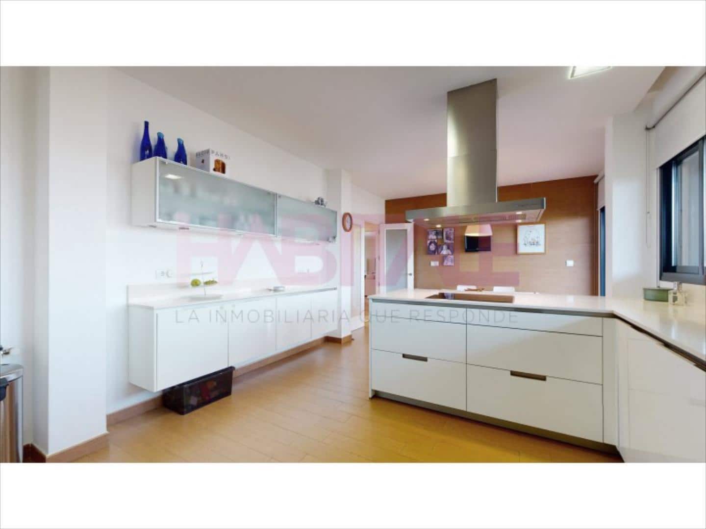 5 soveværelse Villa til salg i Chiva med swimmingpool - € 1.500.000 (Ref: 6787514)