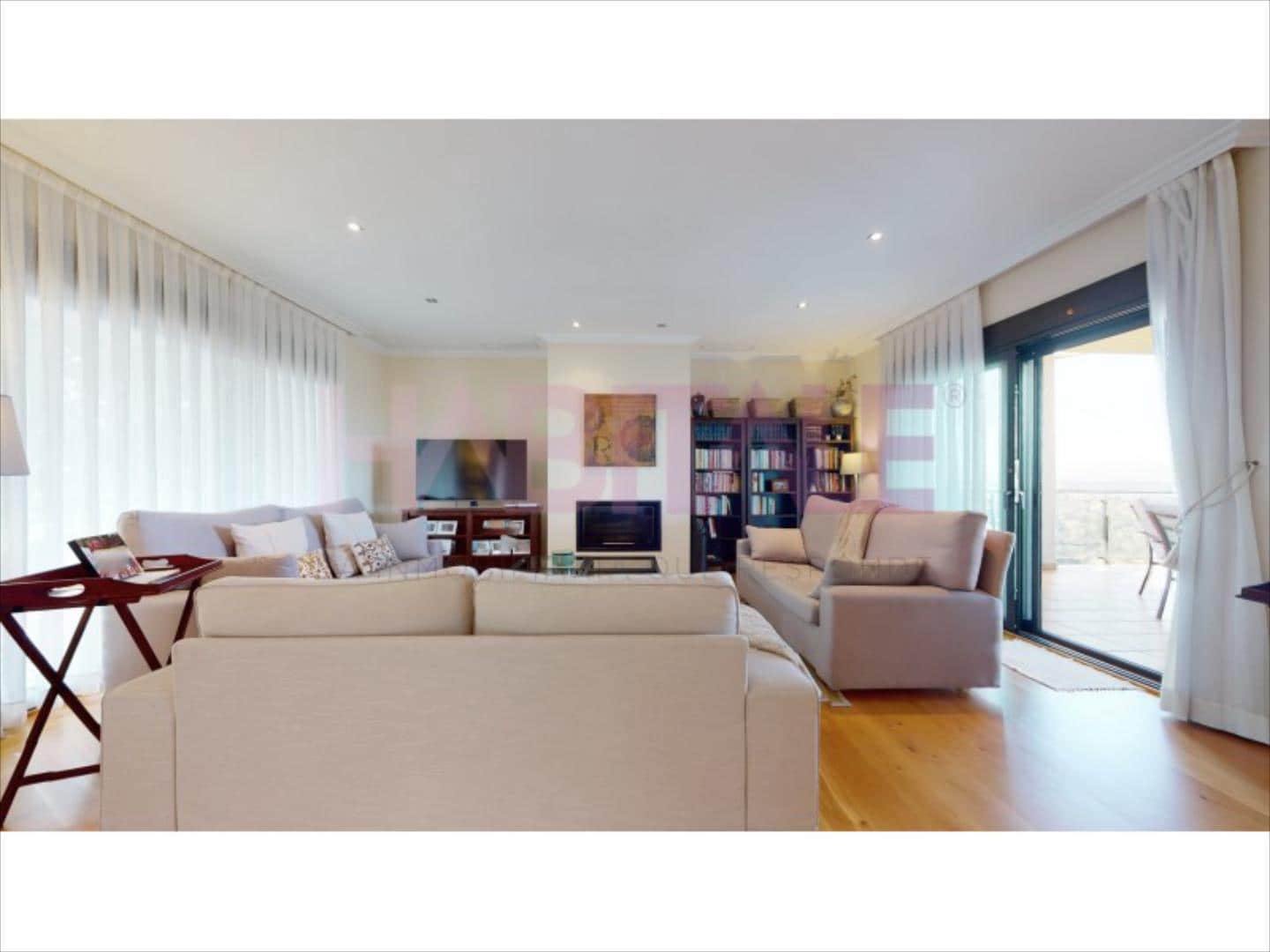 5 soveværelse Villa til salg i Chiva med swimmingpool - € 1.500.000 (Ref: 6787514)