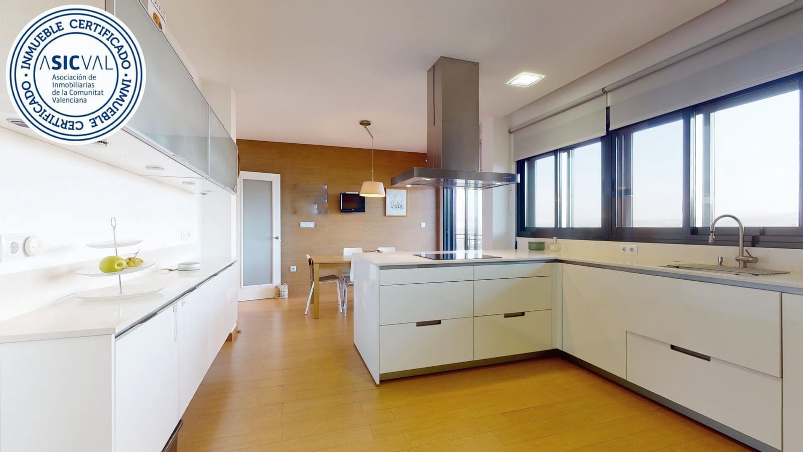 5 soveværelse Villa til salg i Chiva med swimmingpool - € 1.500.000 (Ref: 6787514)