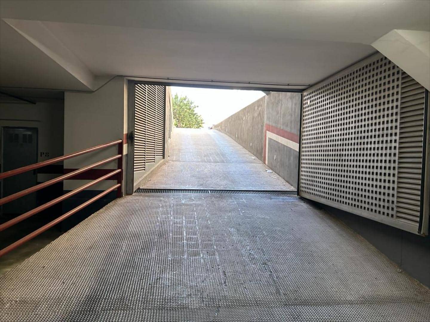 Garage in vendita in Torrent - 14.000 € (Rif: 7846699)