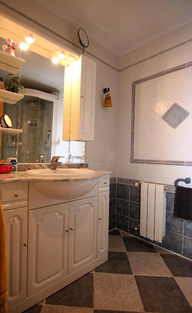 2 makuuhuone Huoneisto vuokrattavana paikassa Tavernes de la Valldigna mukana uima-altaan - 1 000 € (Ref: 8097445)