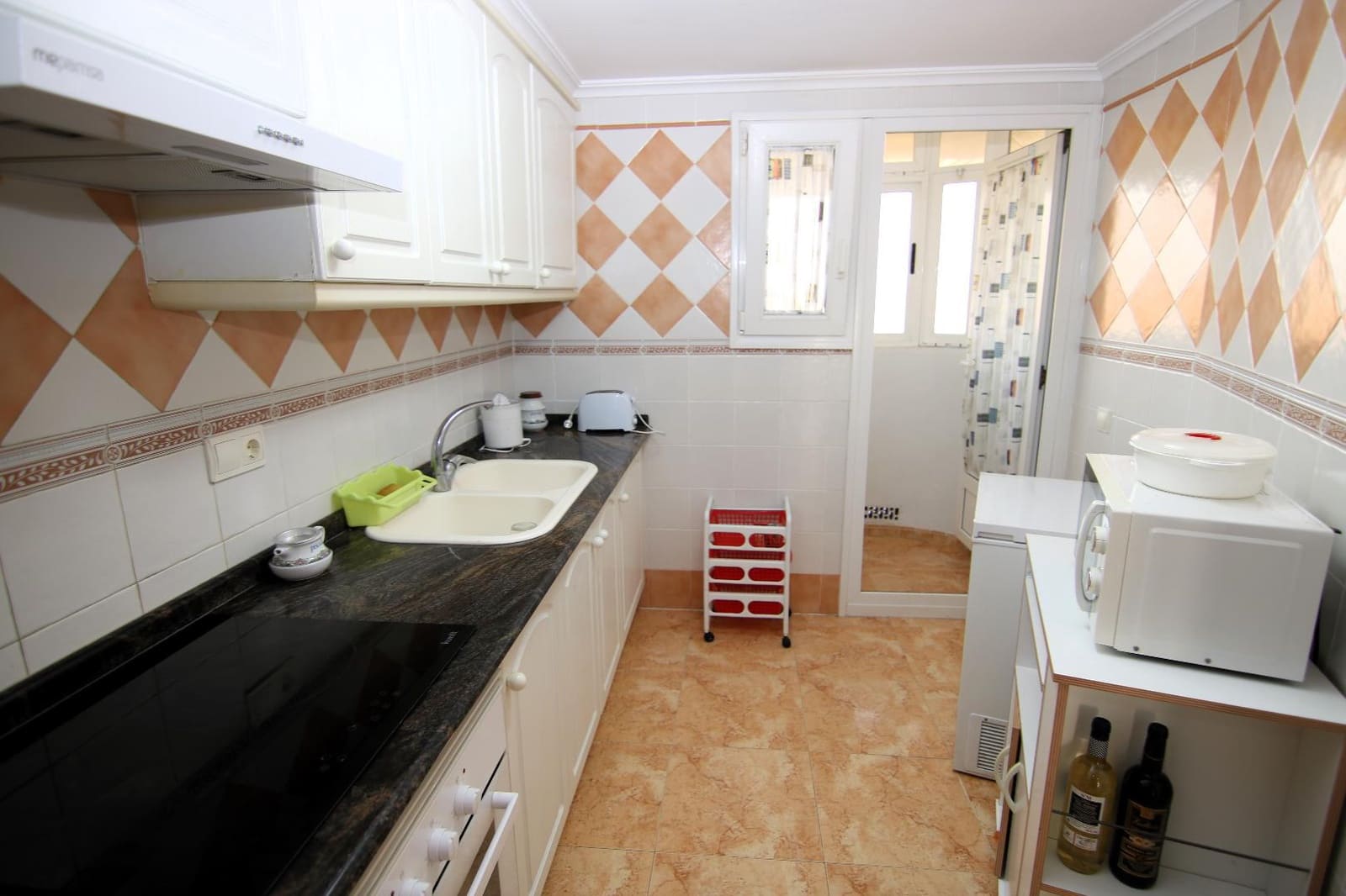 2 makuuhuone Huoneisto vuokrattavana paikassa Tavernes de la Valldigna mukana uima-altaan - 1 000 € (Ref: 8097445)