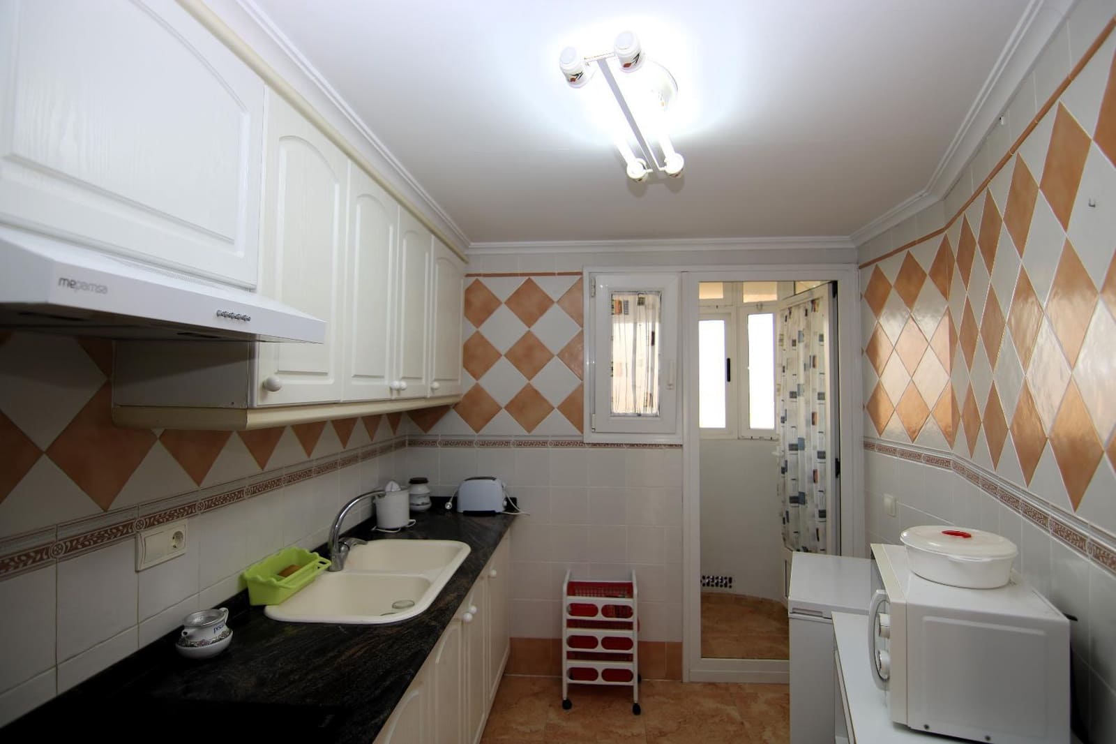 2 makuuhuone Huoneisto vuokrattavana paikassa Tavernes de la Valldigna mukana uima-altaan - 1 000 € (Ref: 8097445)