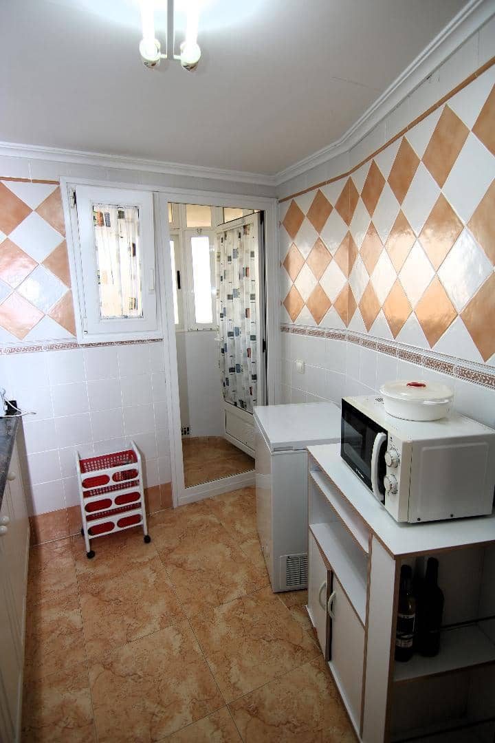 2 makuuhuone Huoneisto vuokrattavana paikassa Tavernes de la Valldigna mukana uima-altaan - 1 000 € (Ref: 8097445)