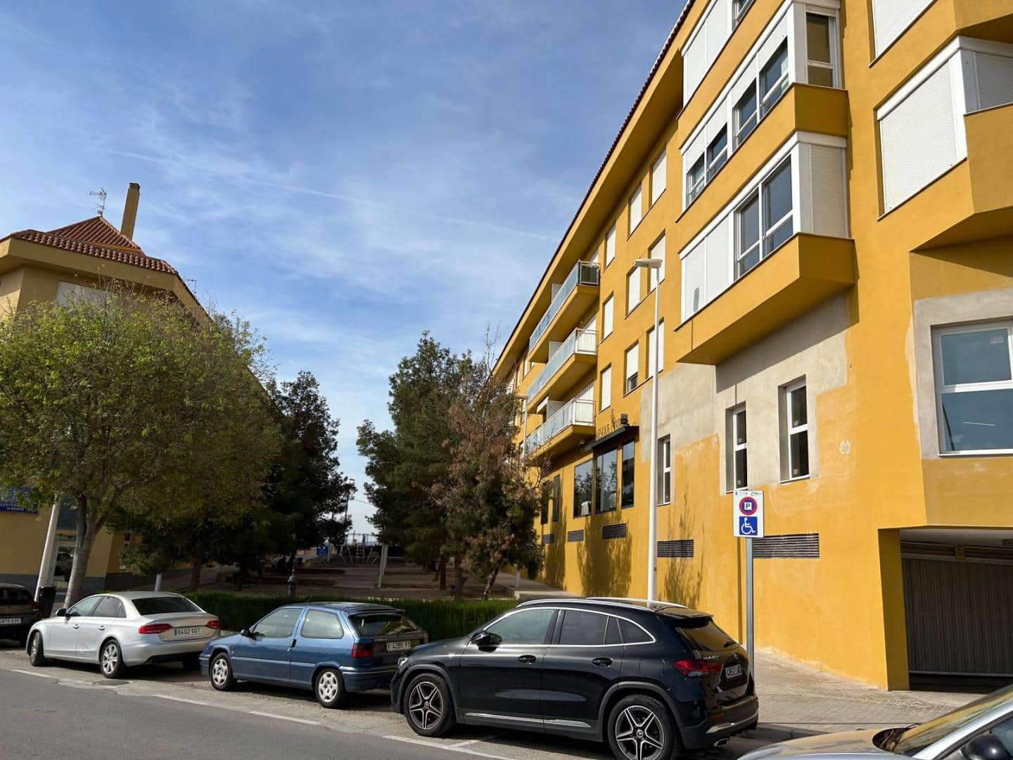 Garage te koop in Lliria - € 9.000 (Ref: 8222165)