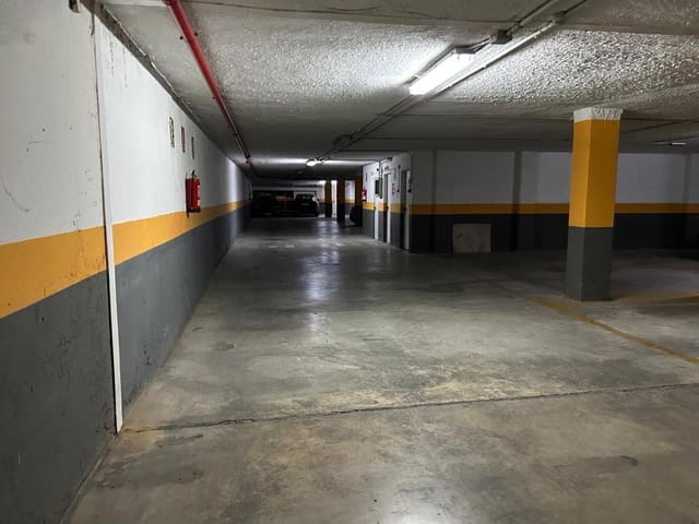 Garage te koop in Llíria - € 9.000 (Ref: 8222165)